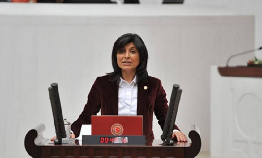CHP'li Sibel Özdemir "Avrupa Vizeyi Zorlaştırıyor"