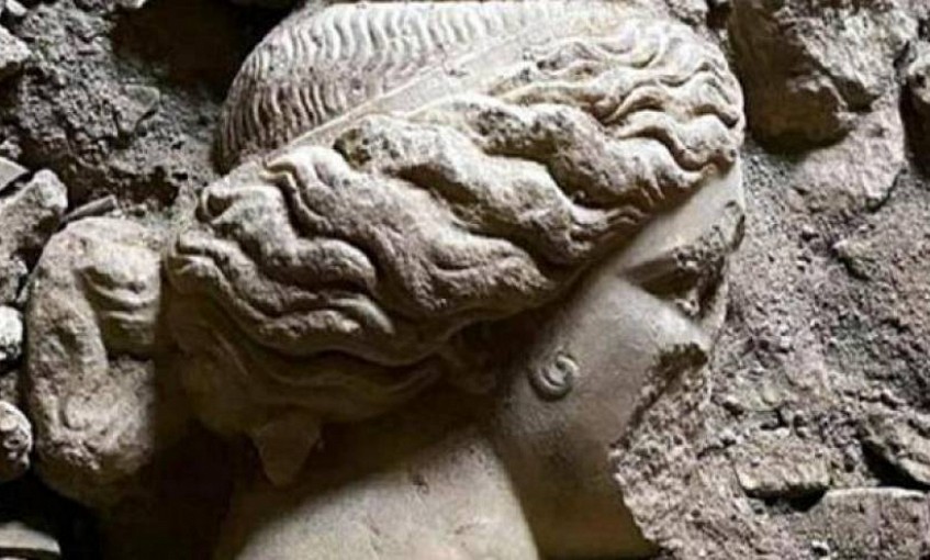 Muğla'da 2 bin yıllık mermer heykel başları bulundu